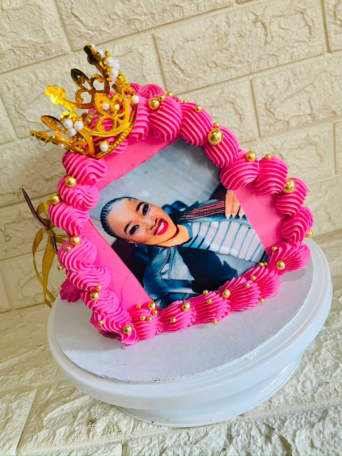 Black, White & Gold Ombre Cake by Baked by Buhlebenkosi