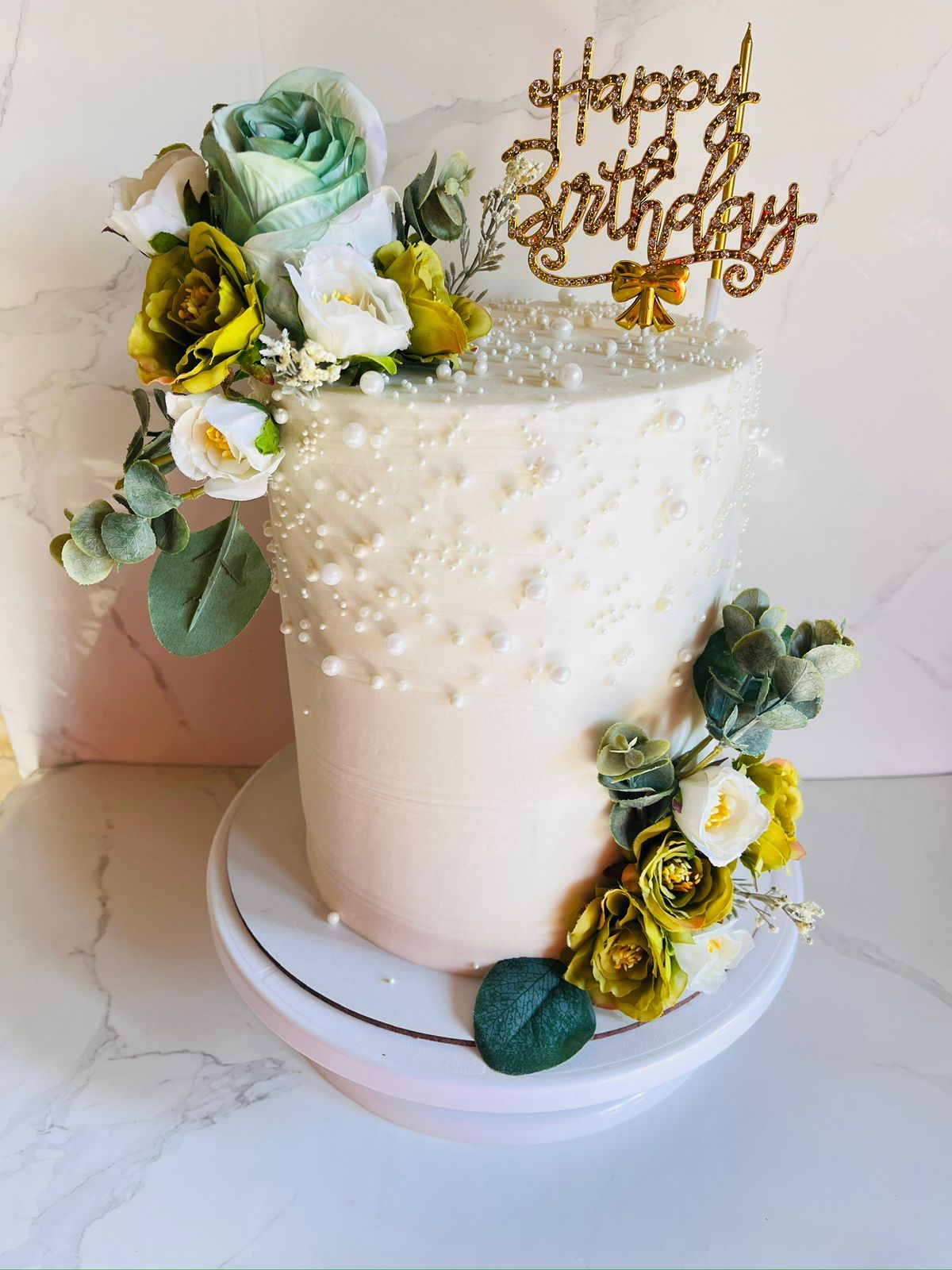 Pearl Floral Birthday Cake by Baked by Buhlebenkosi