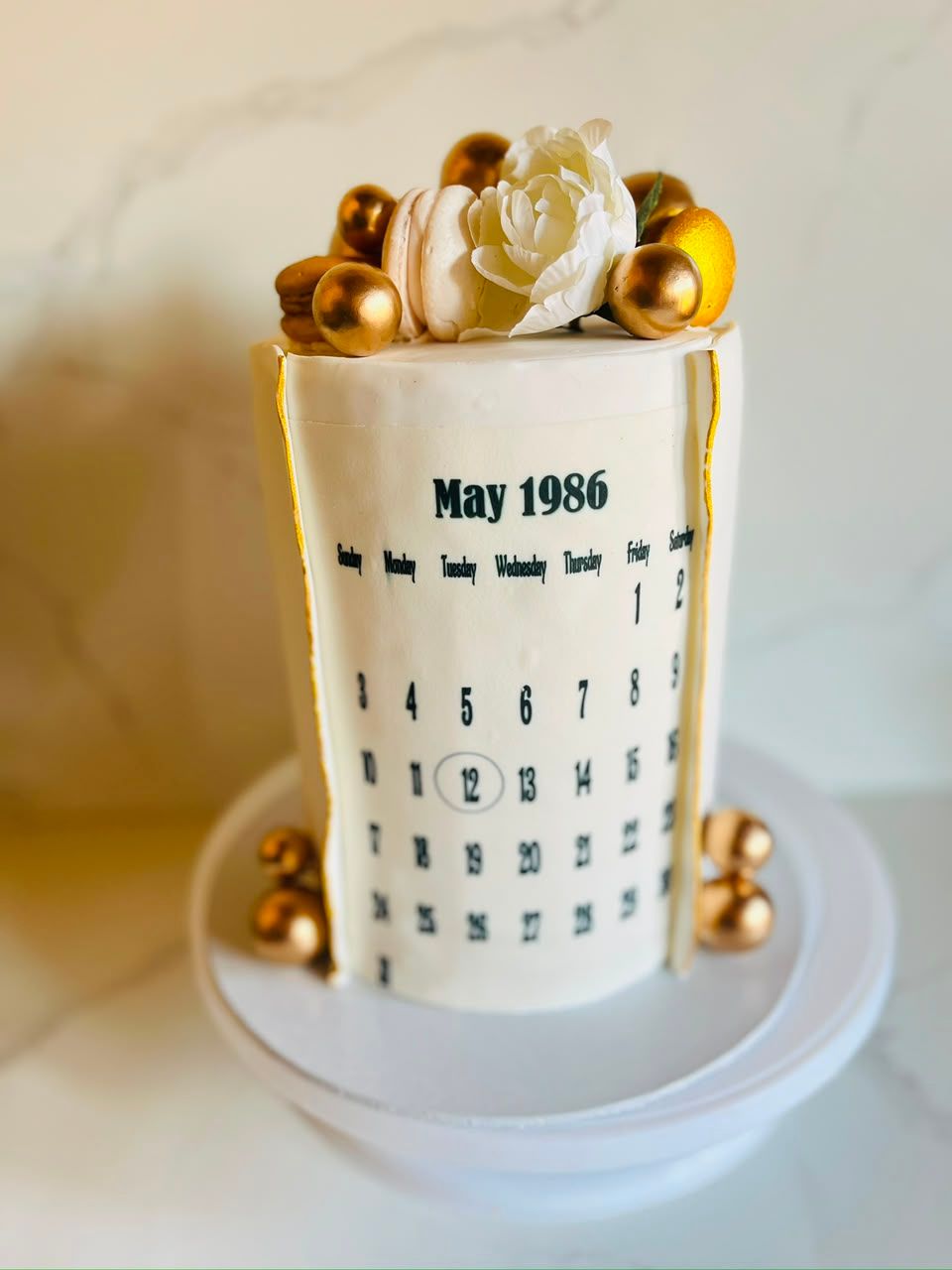 Vintage Calendar Mini Cake by Baked by Buhlebenkosi